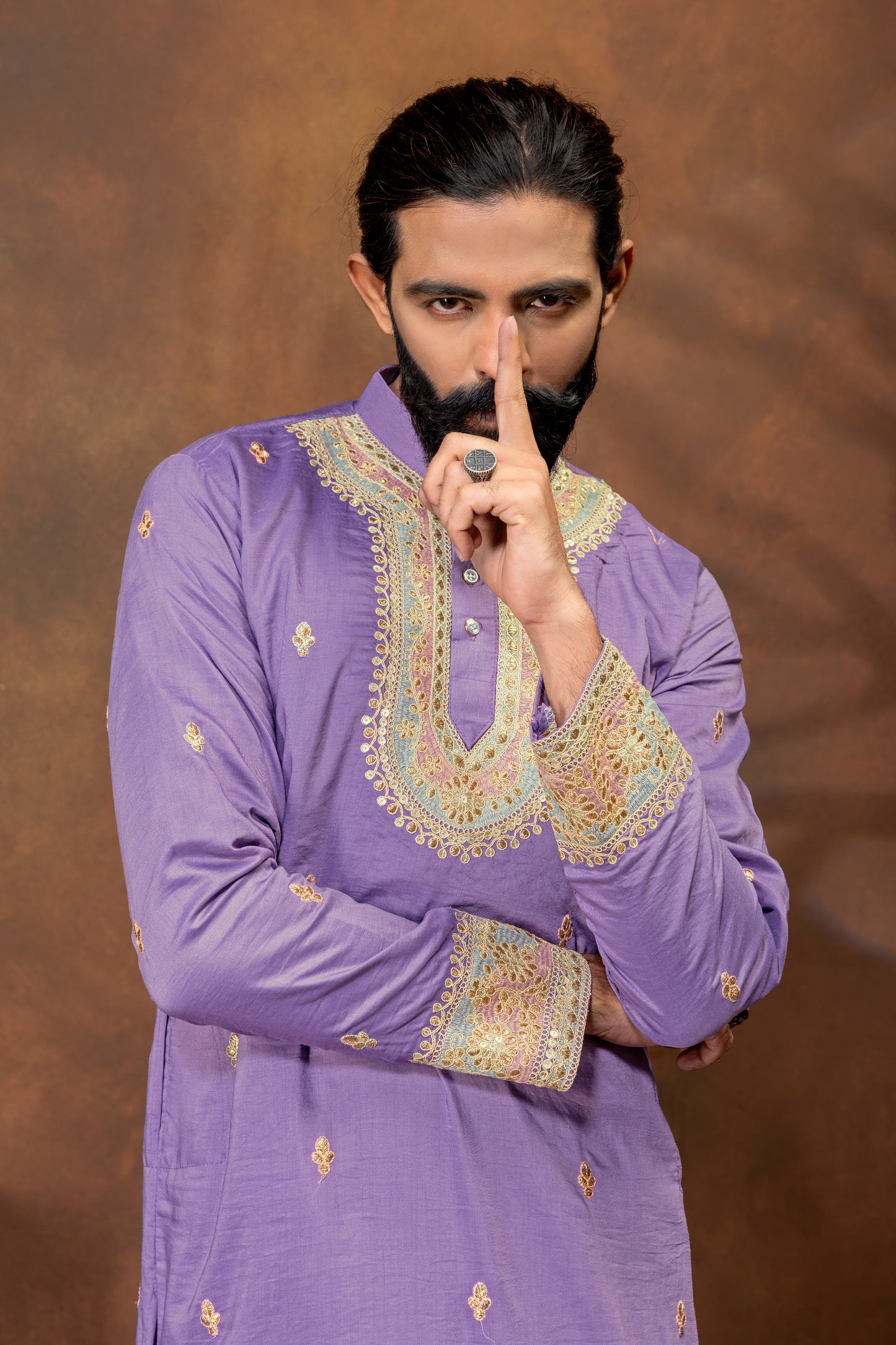 Royal Lavender Embroidered Men’s Kurta Pajama Set