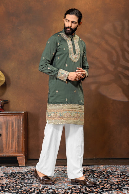 Emerald Royale Embroidered Men’s Kurta Pajama Set
