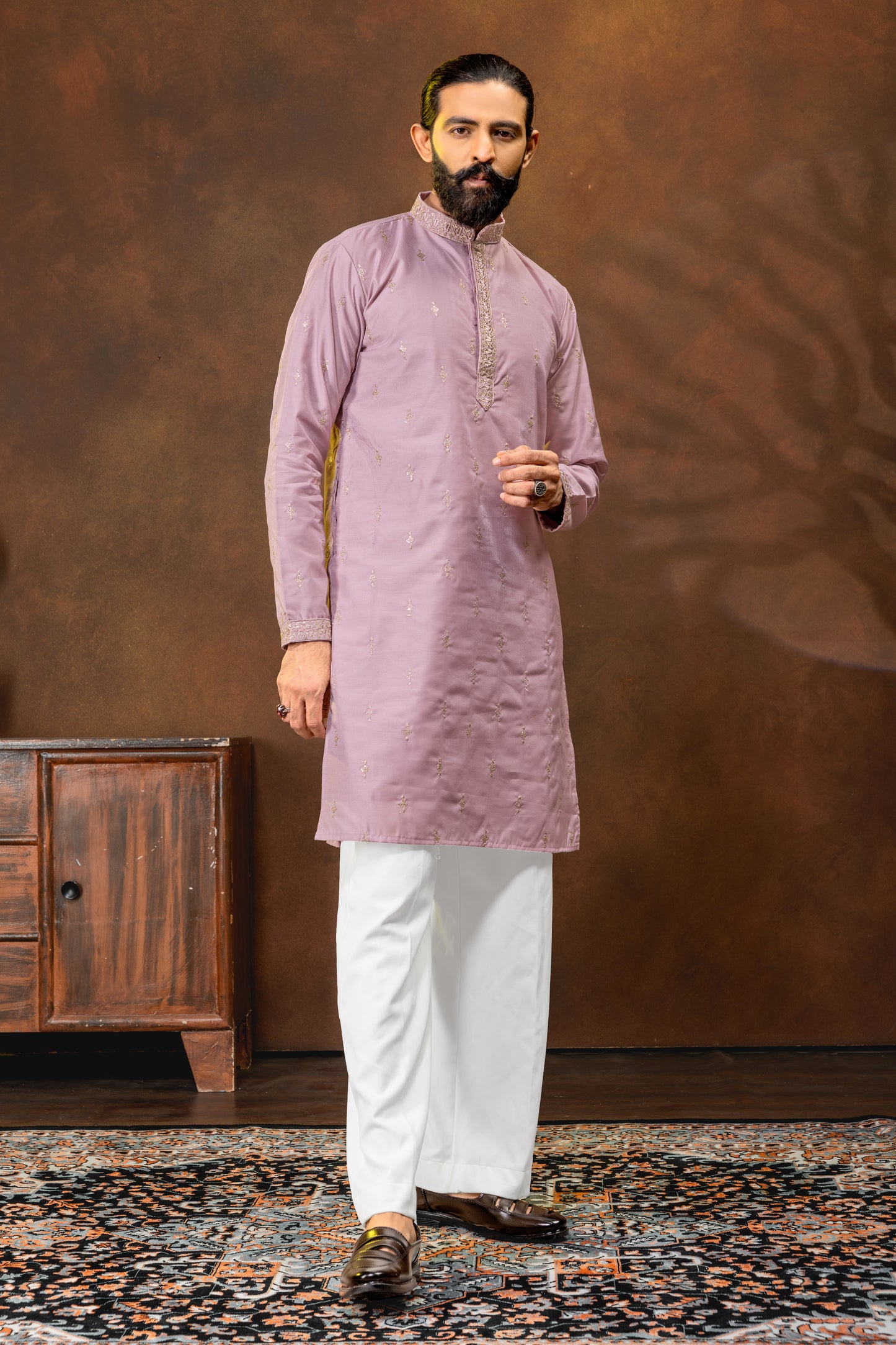 Men’s Embroidered Lavender Kurta Pajama Set