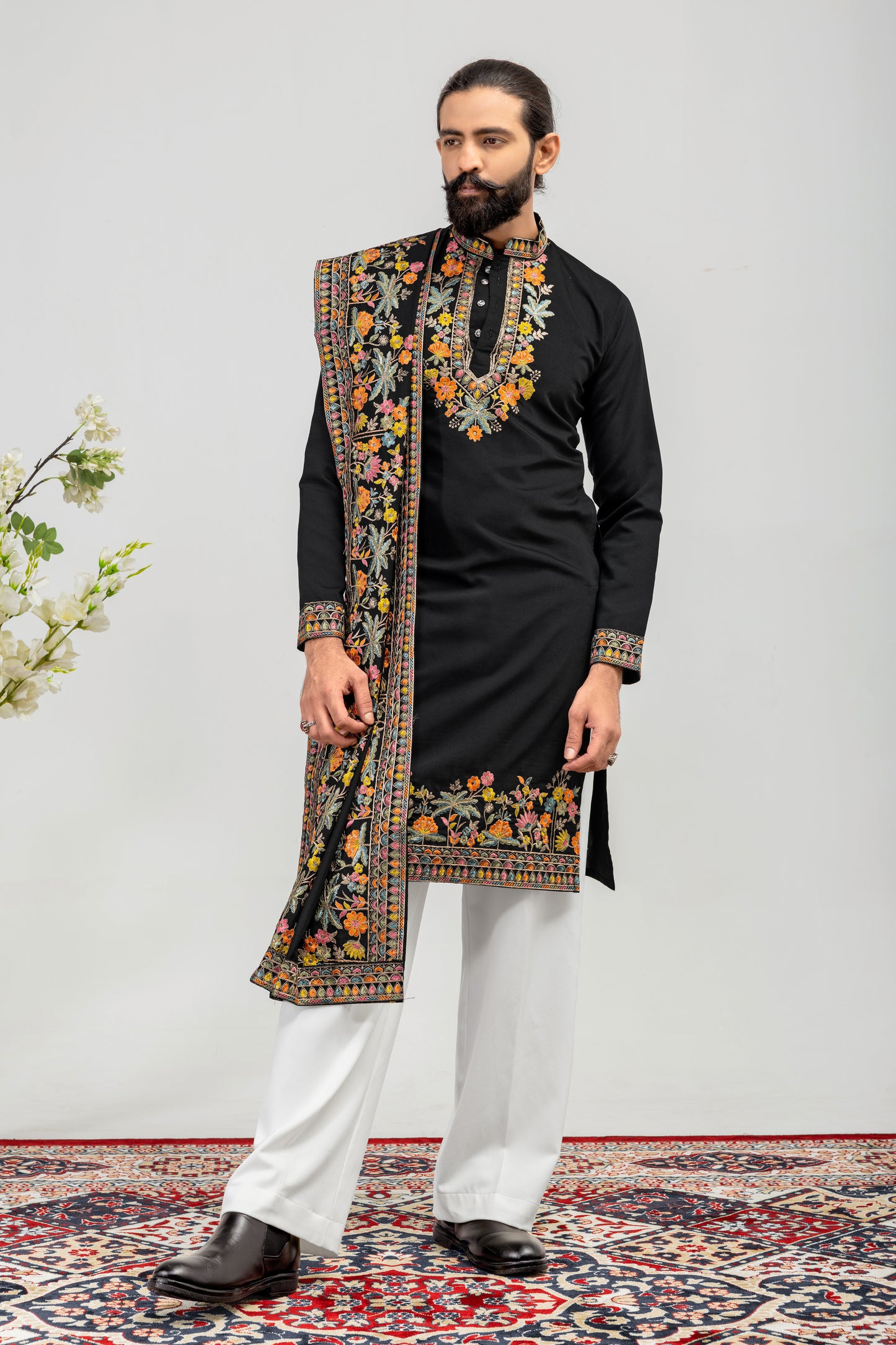 Midnight Noir Floral Embroidered Men’s Kurta Set with Shawl