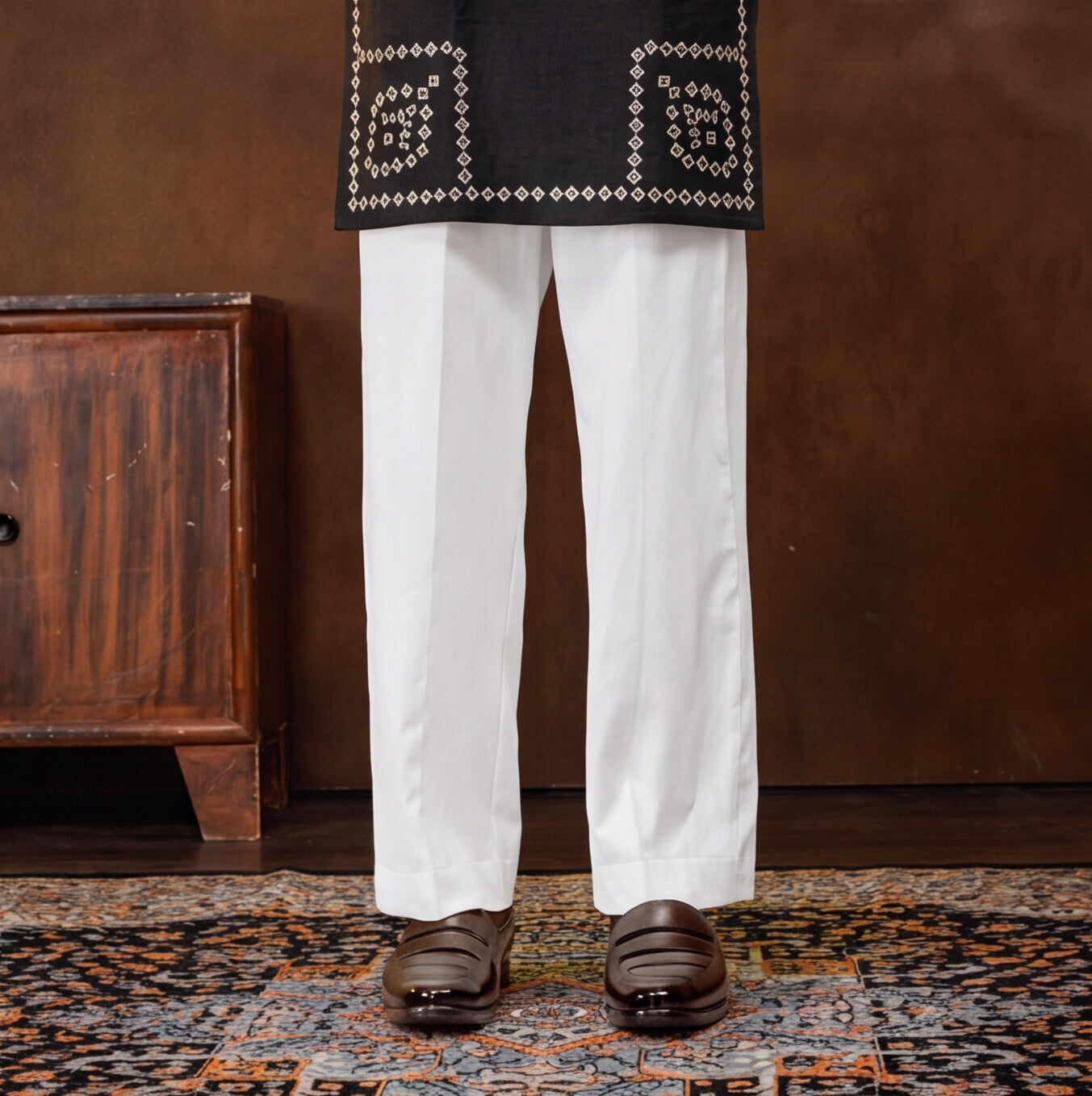 Noir Heritage Embroidered Kurta Set