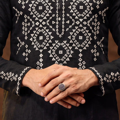 Noir Heritage Embroidered Kurta Set